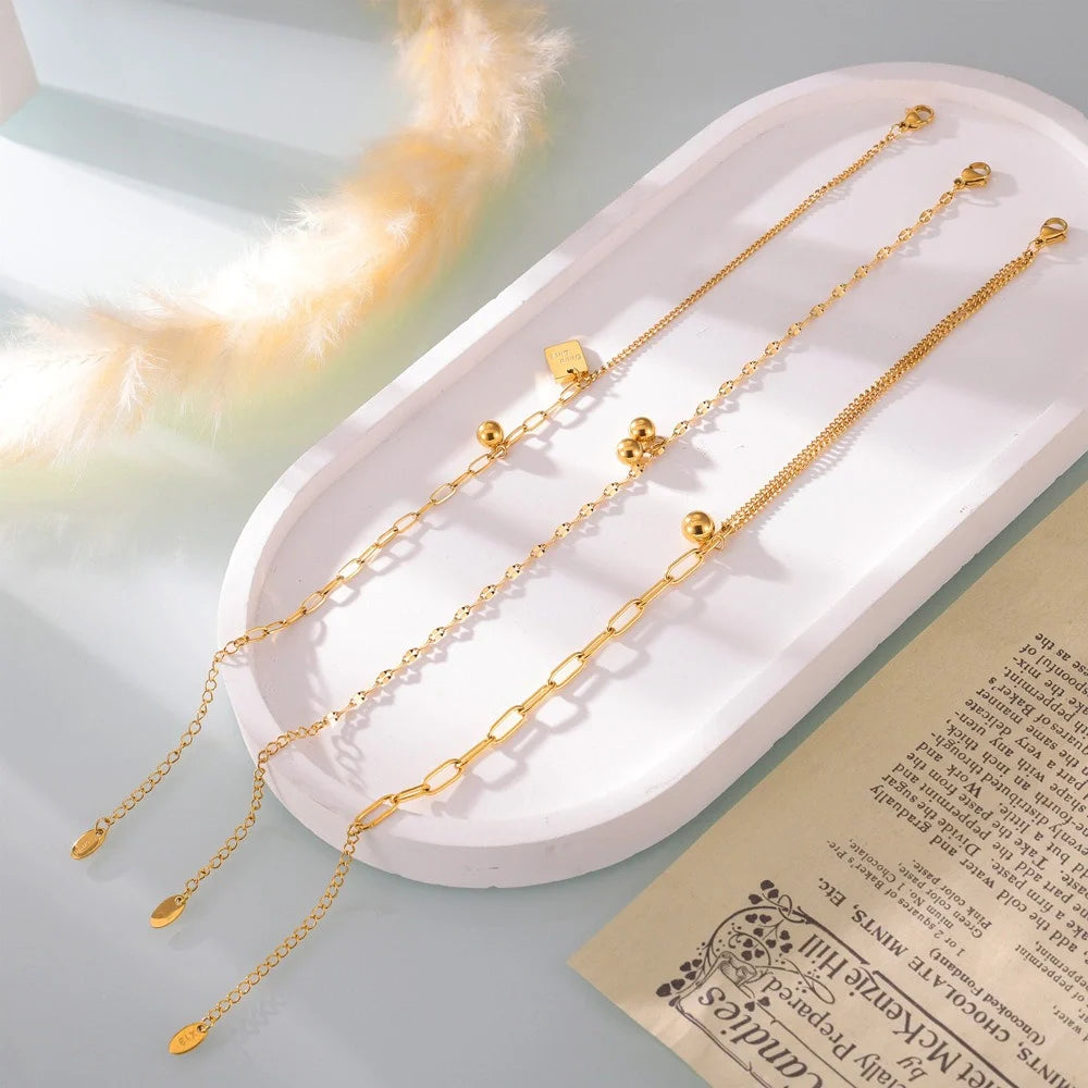 18K Gold noble and elegant small square Good Luck round ball design light luxury style anklet