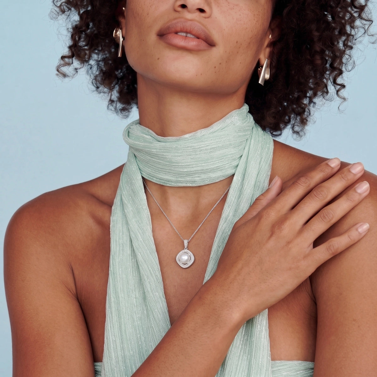 Halo Pearl Statement Necklace