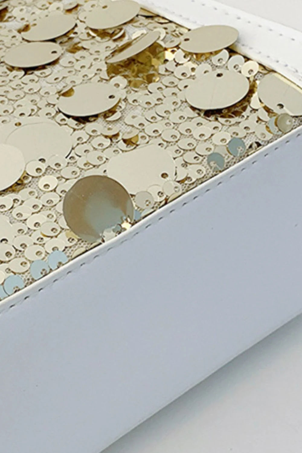 Dazzling PU Leather Sequin Handbag Shimmers